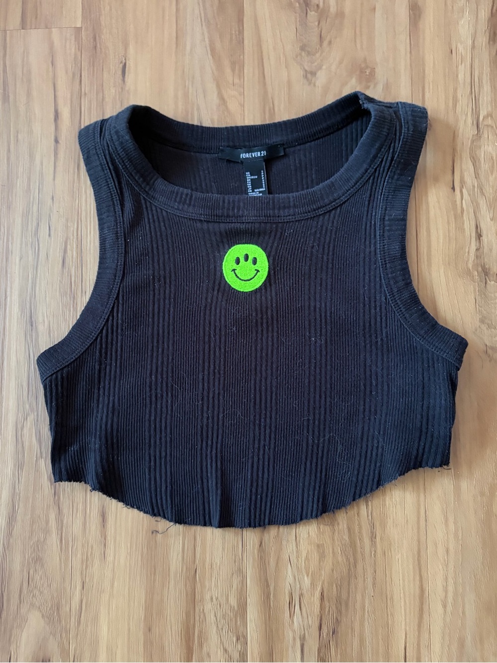 Forever 21 Black Ribbed Cropped Tank with Neon Green Smiley Alien